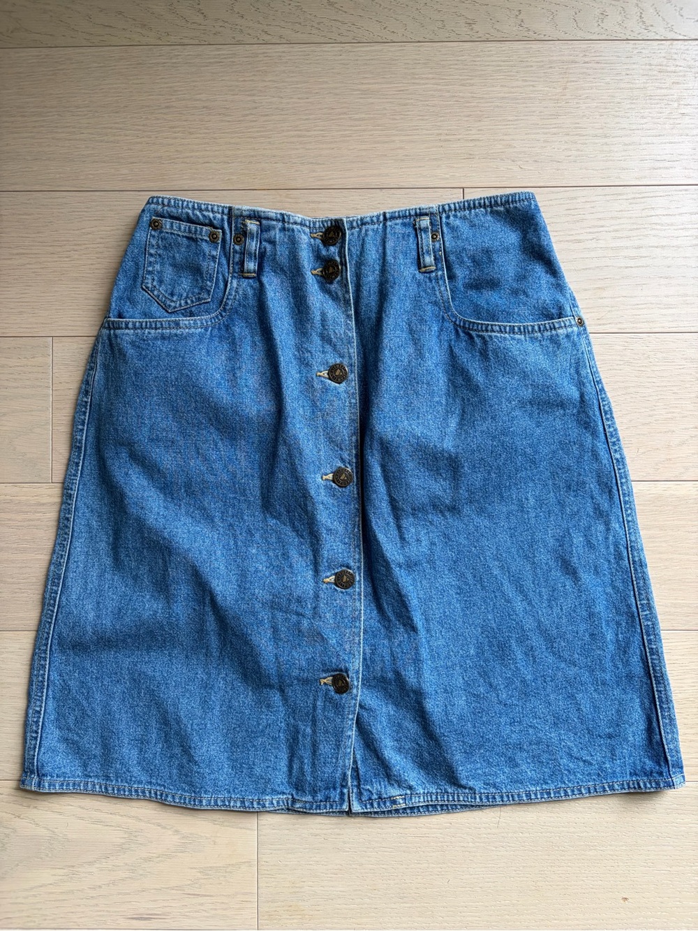 Vintage Lizwear High-Waist Blue Denim Button-Front A-Line Skirt, 27 inch waist
